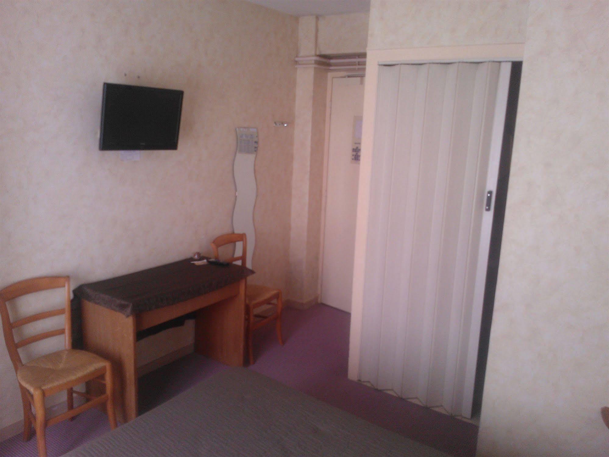 Hotel Aunis-Saintonge Royan Exterior photo